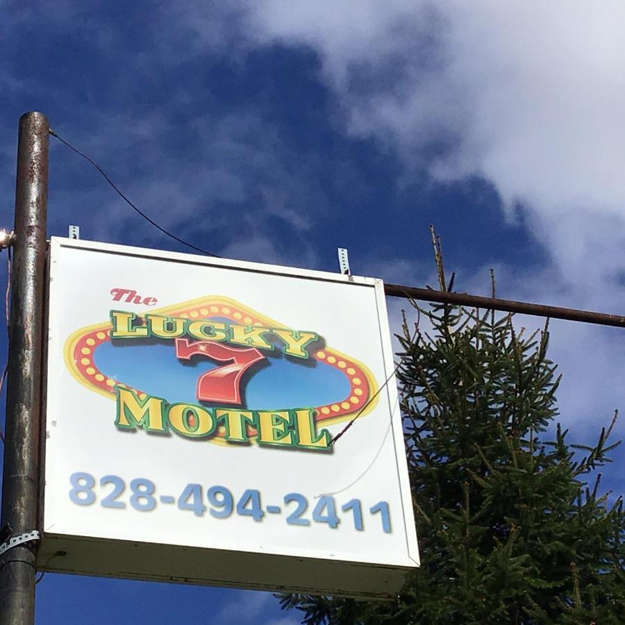 מרפי Lucky 7/ Rainbow Motel מראה חיצוני תמונה